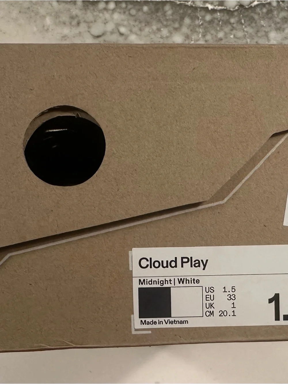On Cloud Running Kids Navy and White Cloud Sneaker